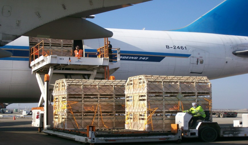 红岗农场到日本空运公司